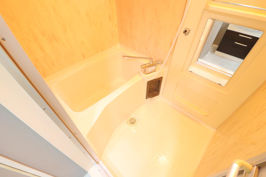 バス・シャワールーム　浴室スペース☆