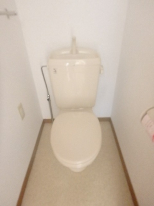 トイレ　図面と現状に相違がある場合には現状を優先