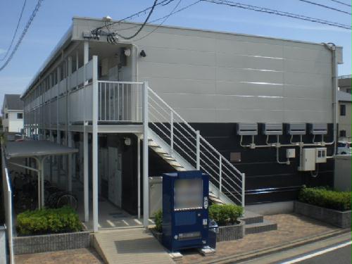 玄関　備品や設備仕様は号室等により異なります現地をご確認ください。
