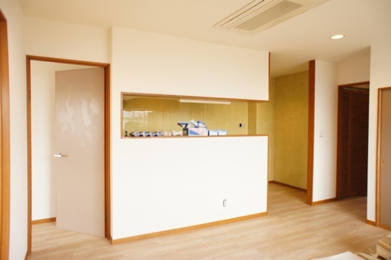 居室・リビング　図面と現状に相違がある場合には現状を優先