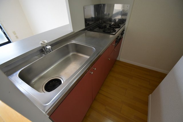 キッチン　設備・使用は号室により異なる為、現況を優先いたします。