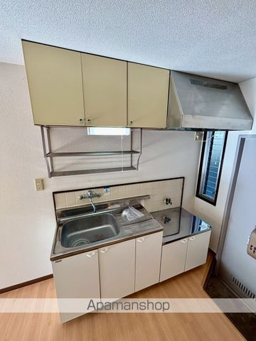 グリーンヒルズのキッチン写真