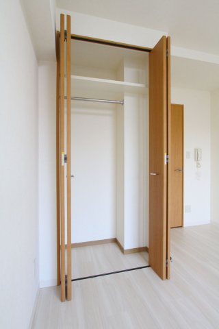 収納　参考写真（同物件別部屋）