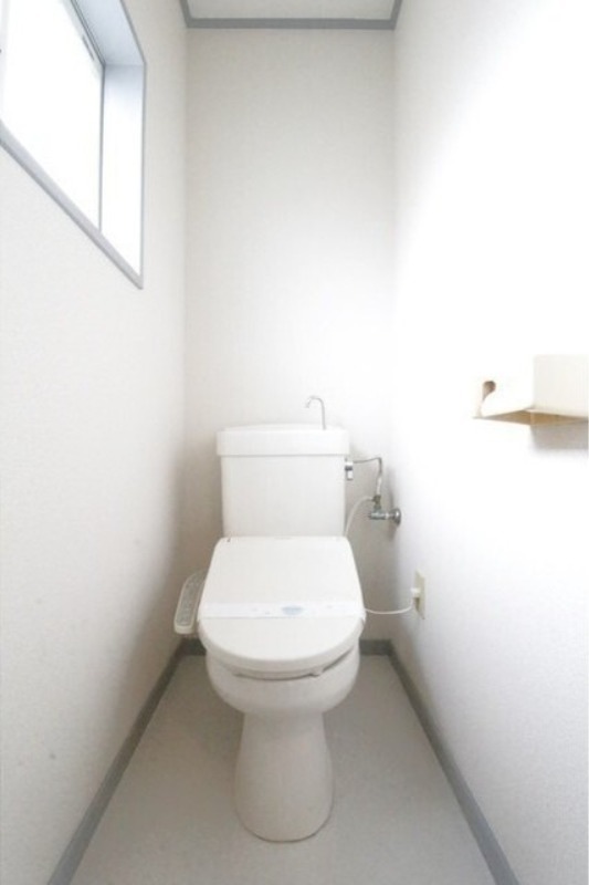 トイレ　図面と現状に相違がある場合には現状を優先