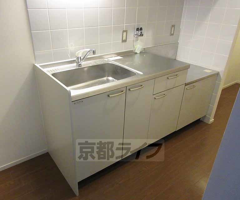 キッチン　大きなキッチンです