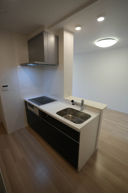 キッチン　同じ施工会社の部屋