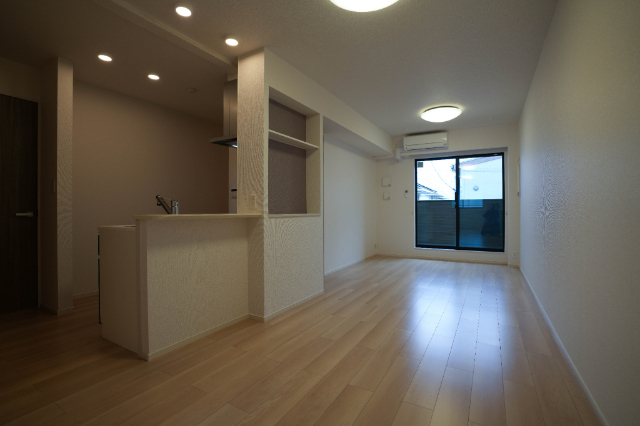 居室・リビング　同じ施工会社の部屋