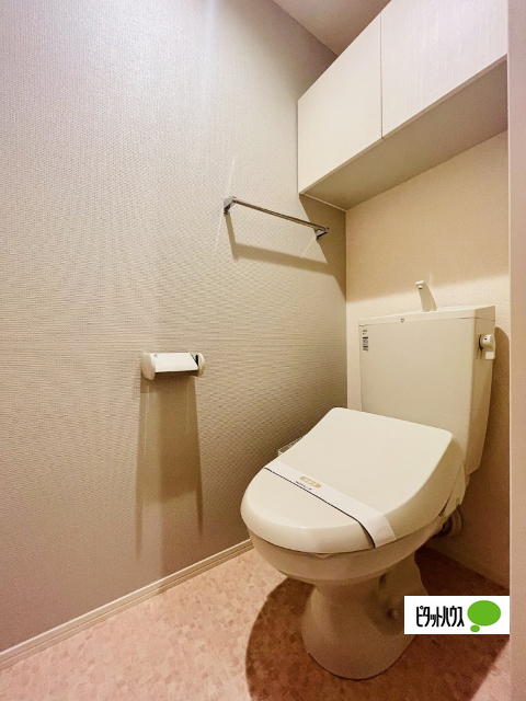 トイレ　３０７