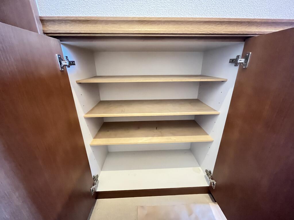 玄関　※同建物別部屋
