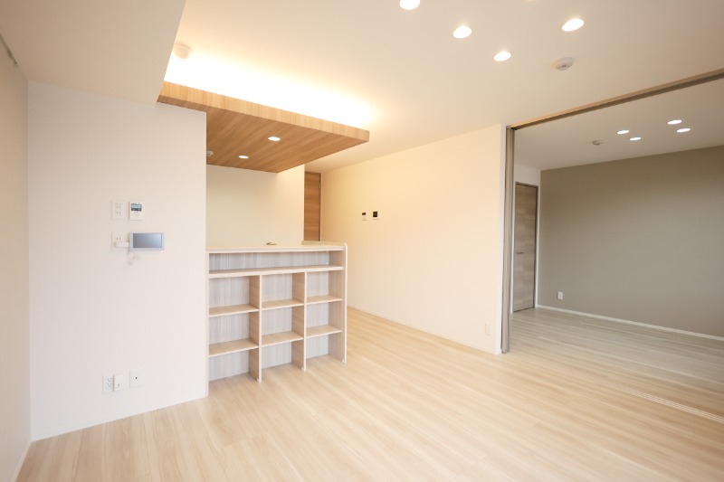 居室・リビング　図面と現状に相違がある場合には現状を優先