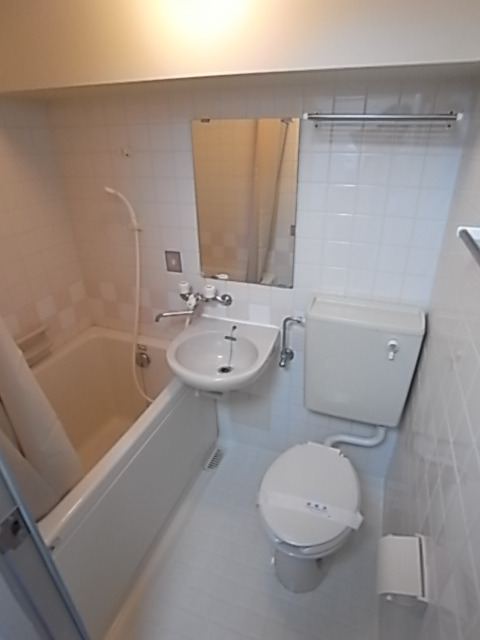 バス・シャワールーム　バスルーム