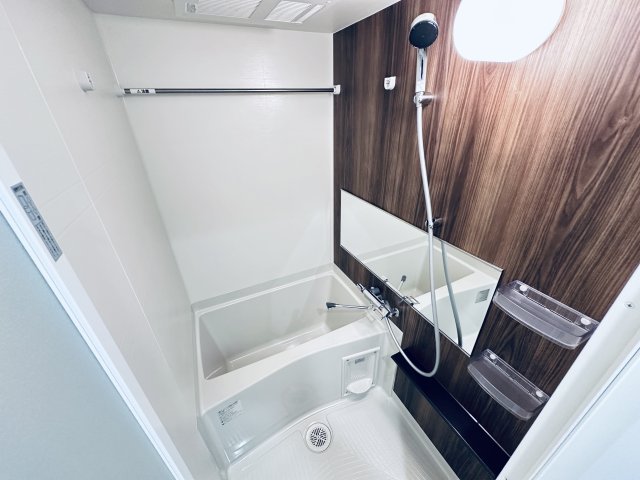 バス・シャワールーム　（イメージ）同タイプの写真です。