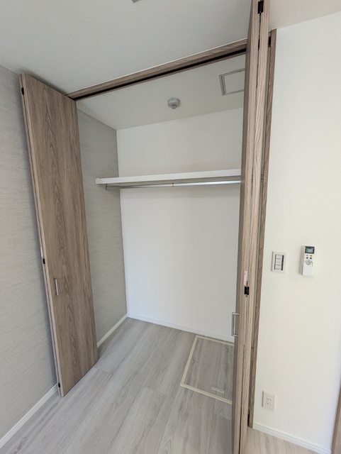 収納　★５．５帖の洋室の収納★