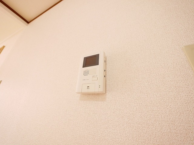 セキュリティ　モニター付きインターホーン