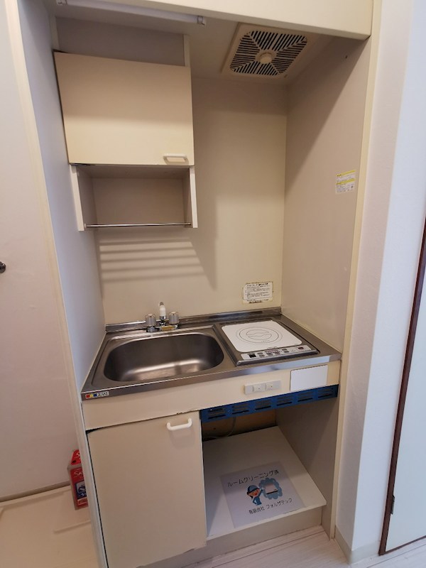 キッチン　反転間取参照