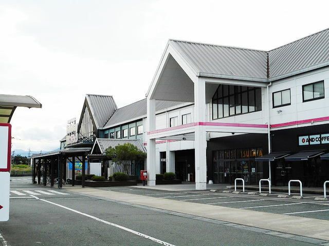 ショッピングセンター　さくらの森（ショッピングセンター）まで850m