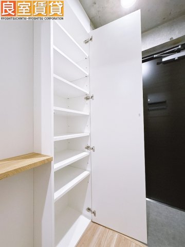 玄関　同仕様の写真