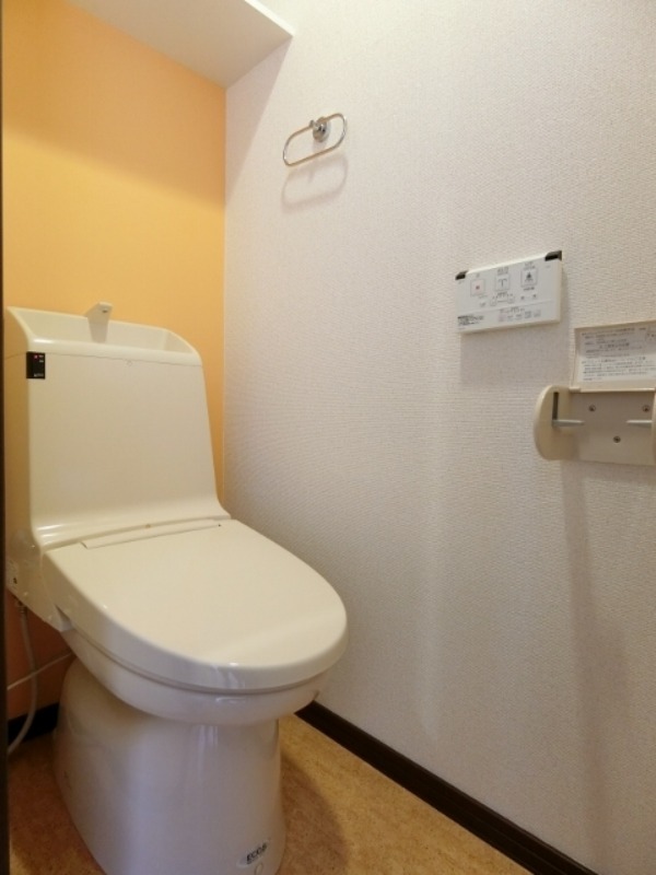 トイレ　図面と現状に相違がある場合には現状を優先