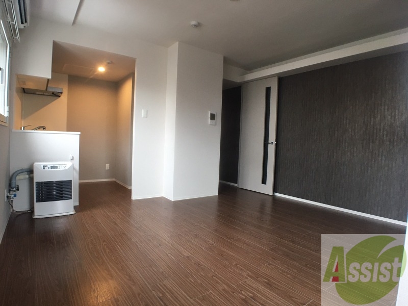 居室・リビング　広くてきれいなリビングです！快適に過ごせそうですね。