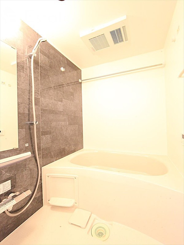 バス・シャワールーム　同仕様写真