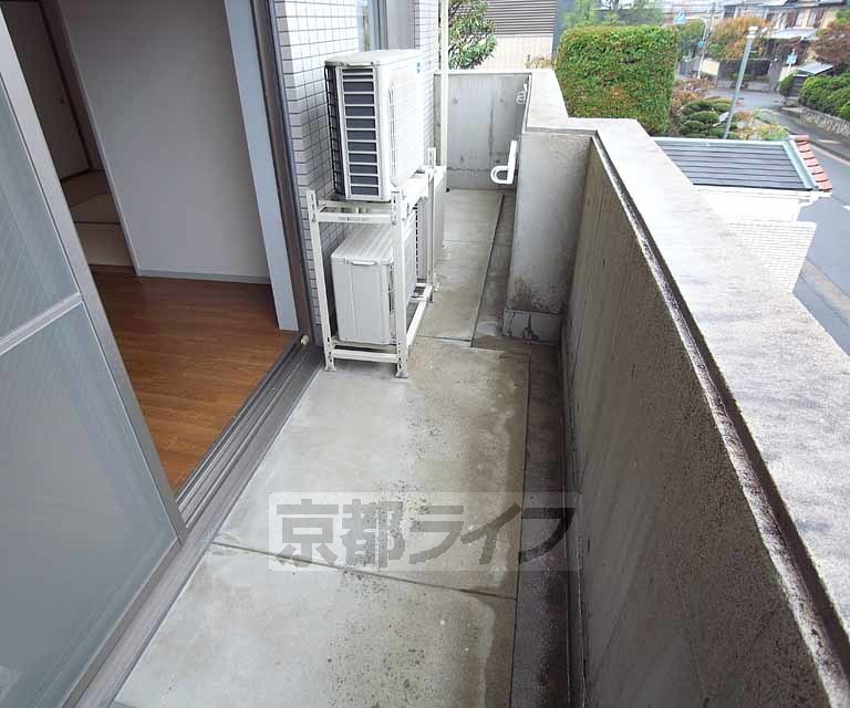 バルコニー　きれいなバルコニーです。