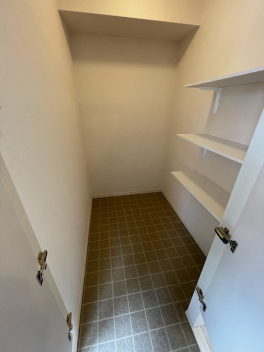 その他　玄関収納