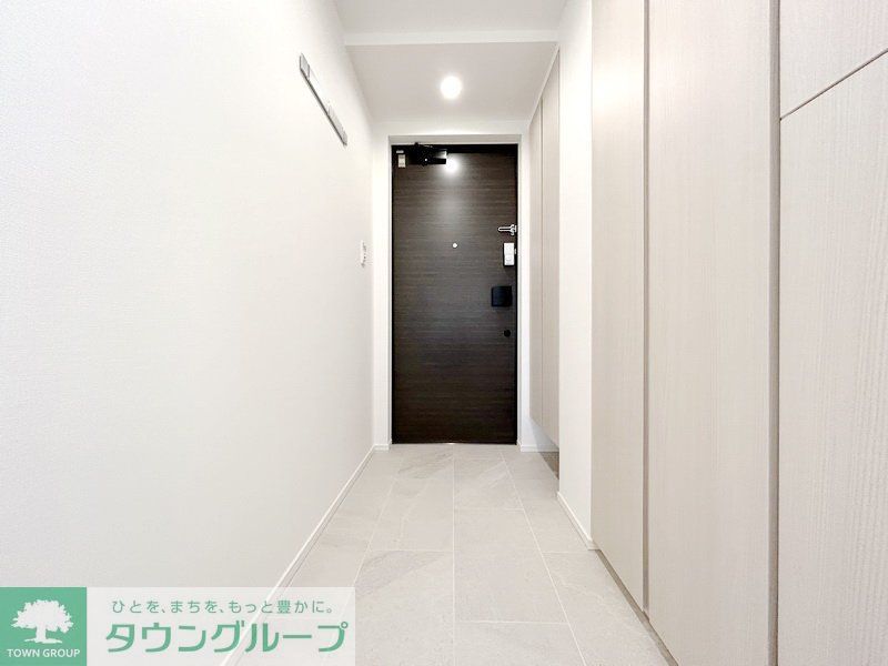 玄関　お部屋探しは株式会社　タウンハウジング　までお気軽にお問合…