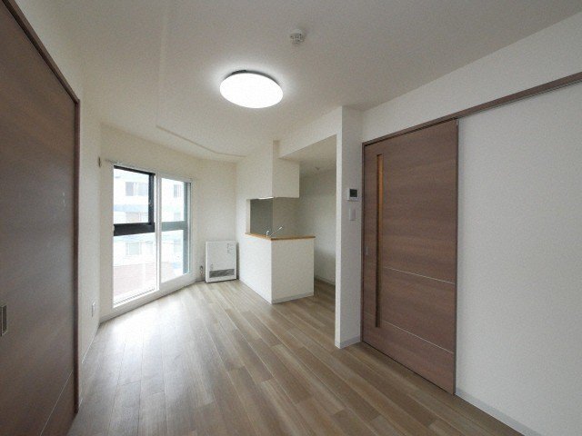 居室・リビング　※写真は別号室です。