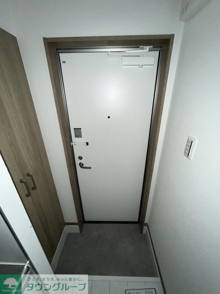 玄関　★お問い合わせはタウンハウジング町田店まで★