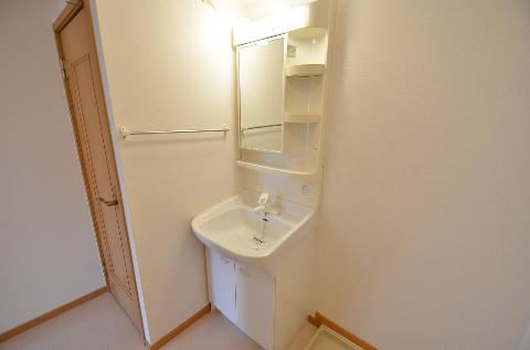 洗面設備　洗髪洗面化粧台