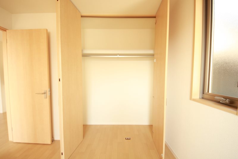 オリーブの内装写真
