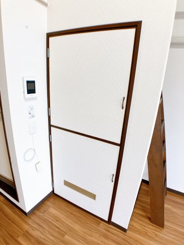 収納　別部屋同間取りのお写真となります。参考にご覧くださいませ。