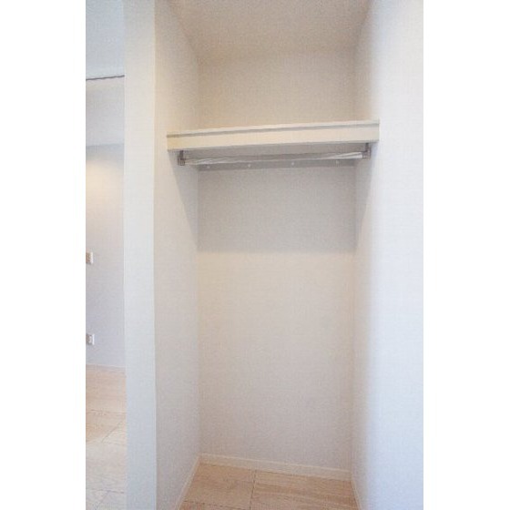 収納　ウォークインクローゼット