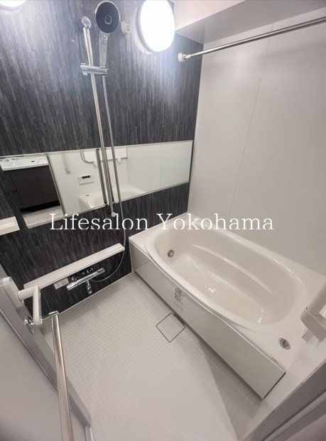 バス・シャワールーム　バス