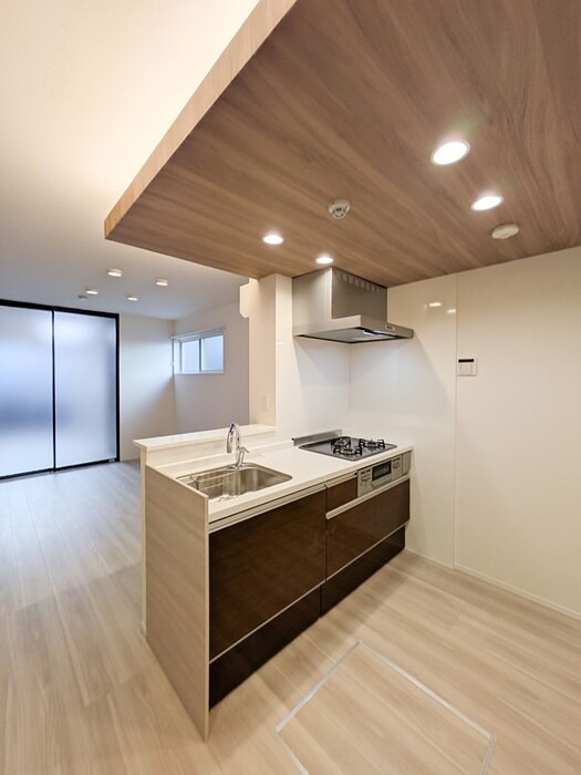 キッチン　3口コンロ・グリル付きです★