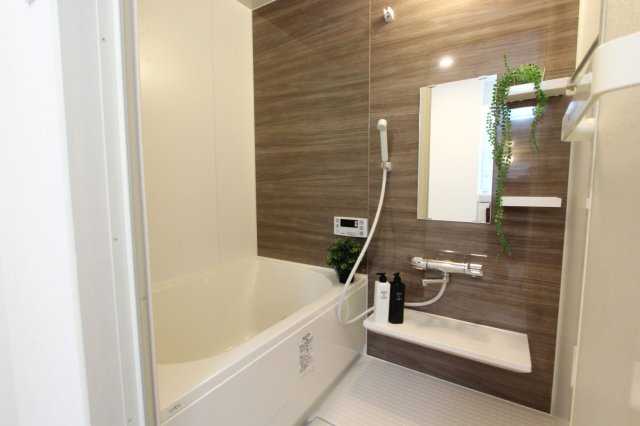 バス・シャワールーム