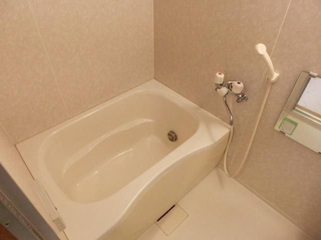 バス・シャワールーム　ゆったりバスタイム