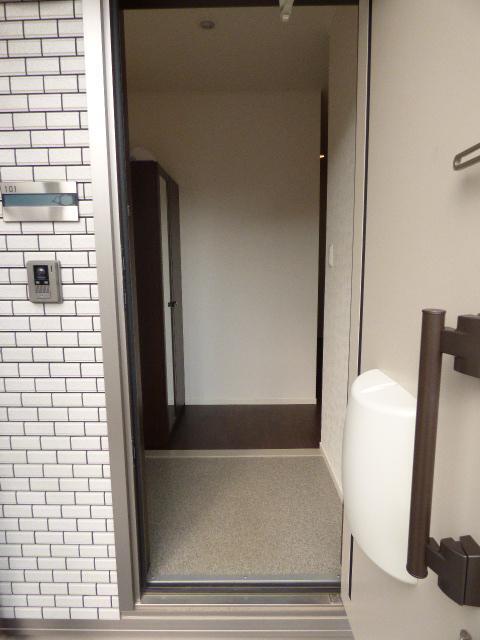 玄関　同じ仕様