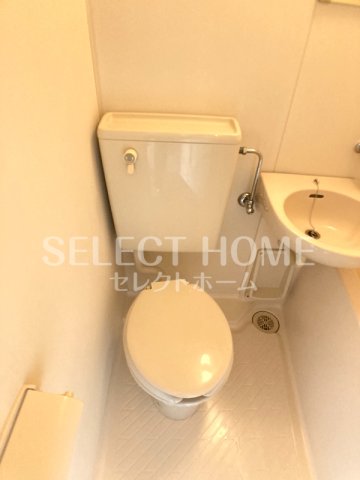 トイレ　トイレもきれいです