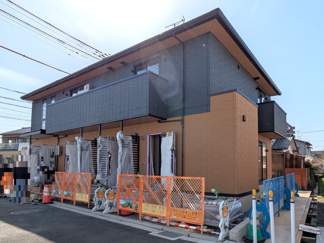 建物外観　建築中