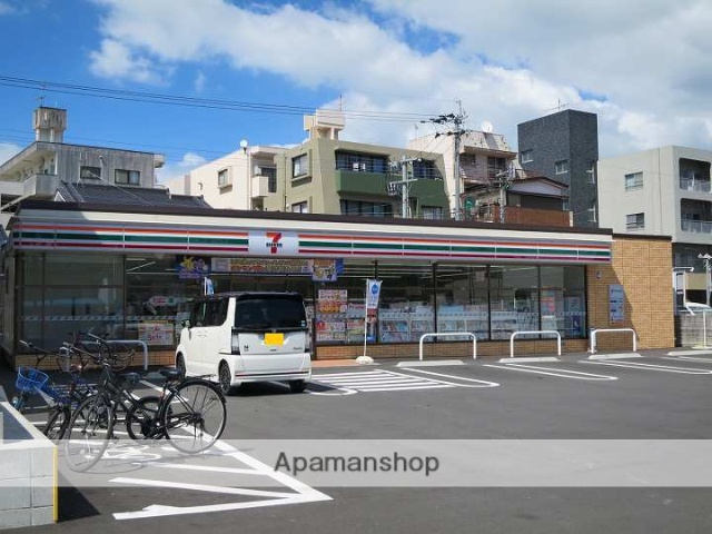 コンビニ　セブンイレブン鹿児島騎射場店（コンビニ）まで56m