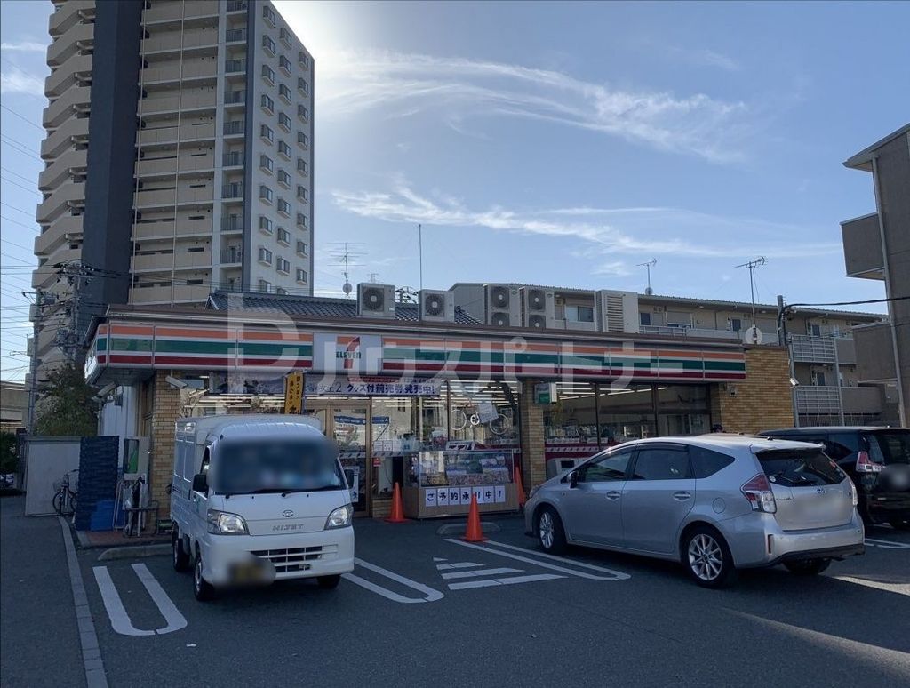 コンビニ　セブンイレブン八潮垳店（コンビニ）まで10m
