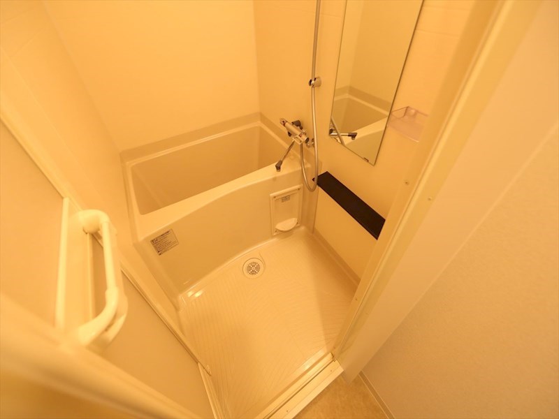 バス・シャワールーム　バスルーム　浴室暖房乾燥機付き