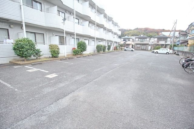 駐車場　★お部屋探しは株式会社タウンハウジング東京まで★