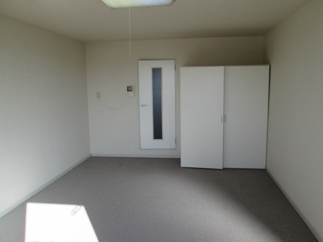 居室・リビング　きれいな洋室です