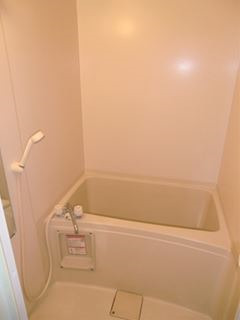 バス・シャワールーム　日々の疲れを癒すお風呂付です