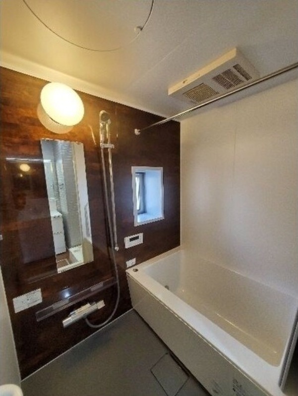 バス・シャワールーム　図面と現状に相違がある場合には現状を優先