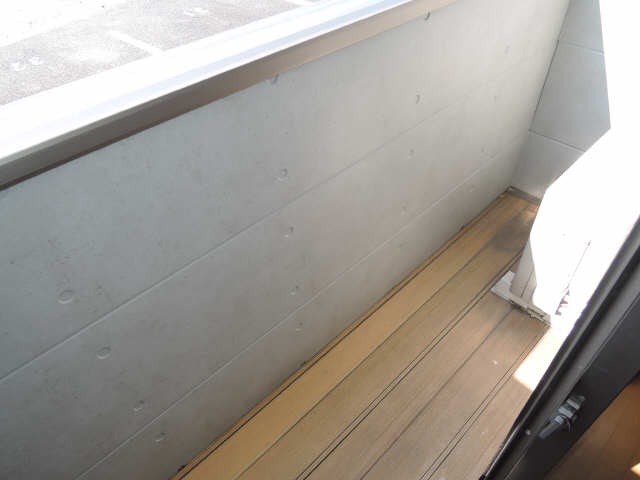 バルコニー　バルコニー