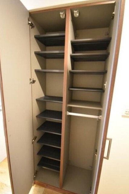 収納　シューズボックス