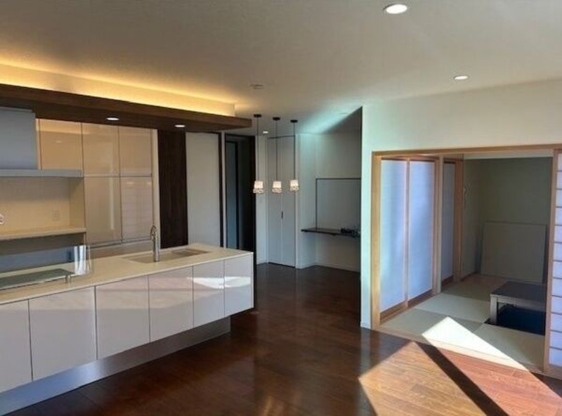 居室・リビング　図面と現状に相違がある場合には現状を優先